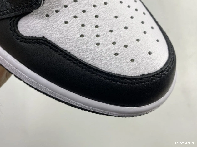 Retro Black Air (2014) 1 555088-010 Jordan White 0926
